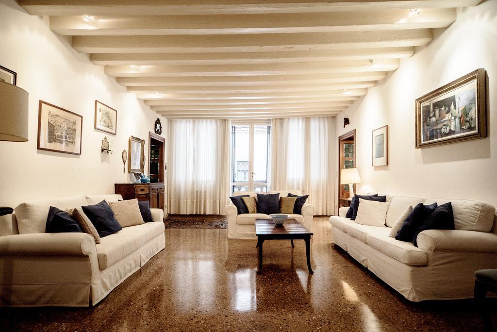 דירות ונציה Accademia Terrazza מראה חיצוני תמונה