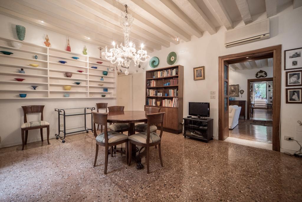 דירות ונציה Accademia Terrazza מראה חיצוני תמונה