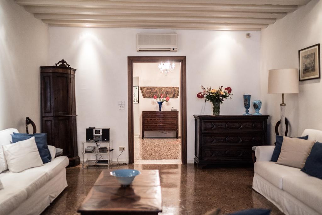 דירות ונציה Accademia Terrazza מראה חיצוני תמונה
