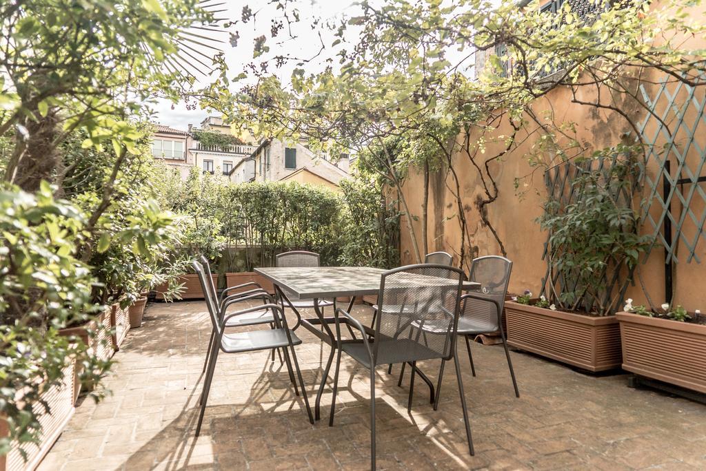 דירות ונציה Accademia Terrazza מראה חיצוני תמונה